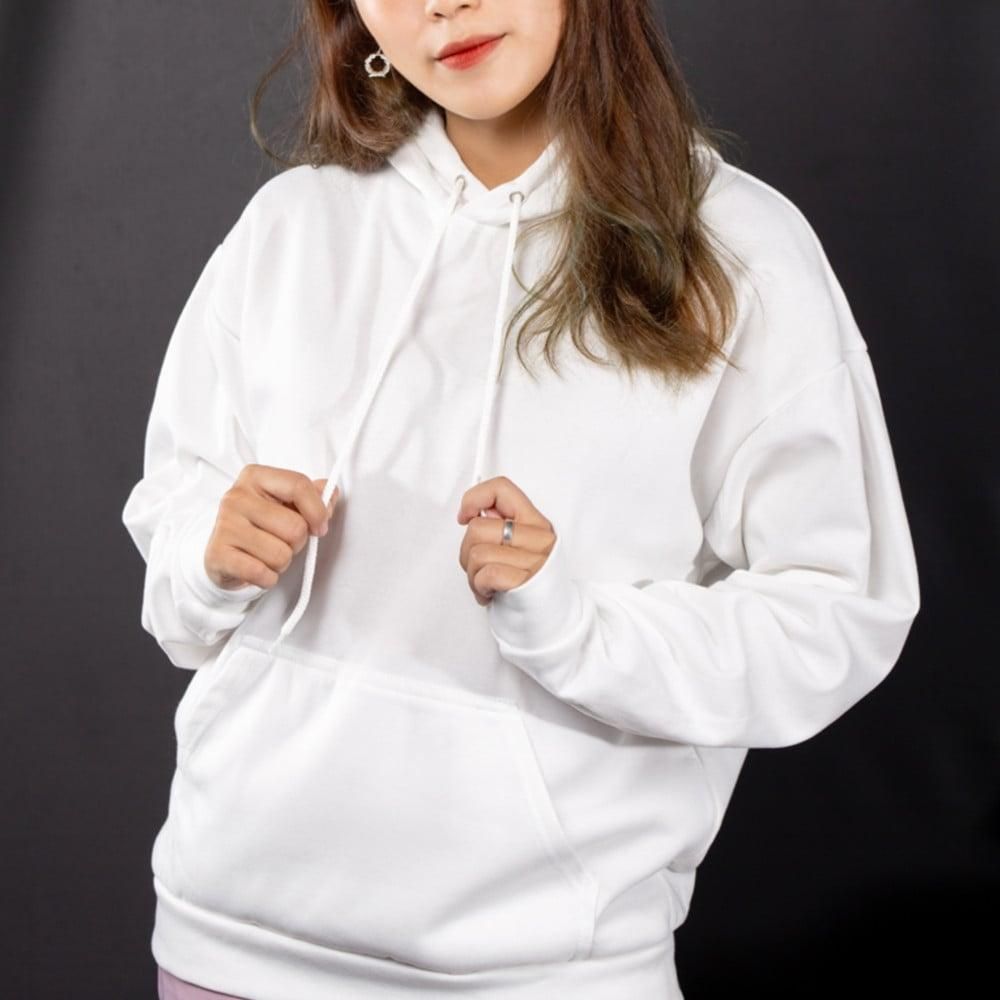 https://cdn.blvckstyle.com/media/catalog/product/cache/fa160a119b4af0f09bab7a5ec704405d/D/E/DEGybvg07NJ6TvolpNDZ.jpg